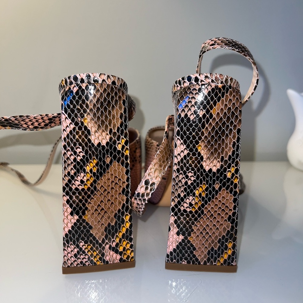 Snakeskin Platform Heels - Picture 16 of 16